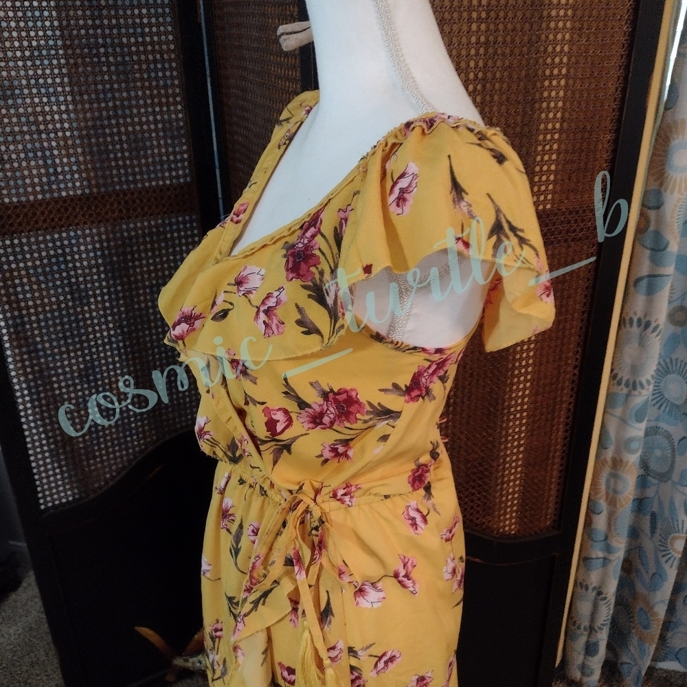𝅺Vibrant Floral Flutter Sleeve Hi Low Maxi Flower Dress - Picture 3 of 12
